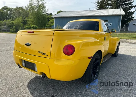 2004 Chevrolet Ssr from USA, damaged, VIN 1GCES14P24B106425